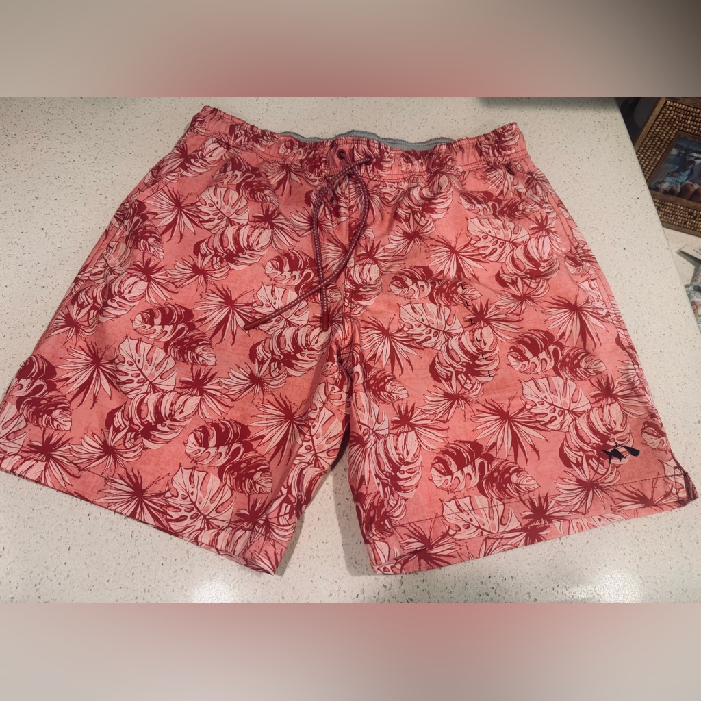 NwtFish Hippie Volley Swim Trunk 8 Inseam